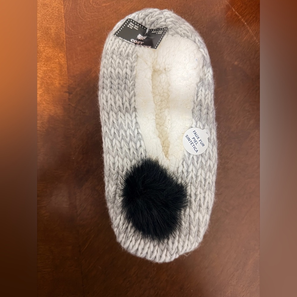 Cozy Women’s Slipper - 2 Pair Bundle - Picture 2 of 8